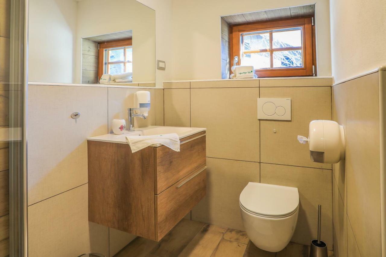 Apartmaji Tina Zgornje Gorje Bagian luar foto